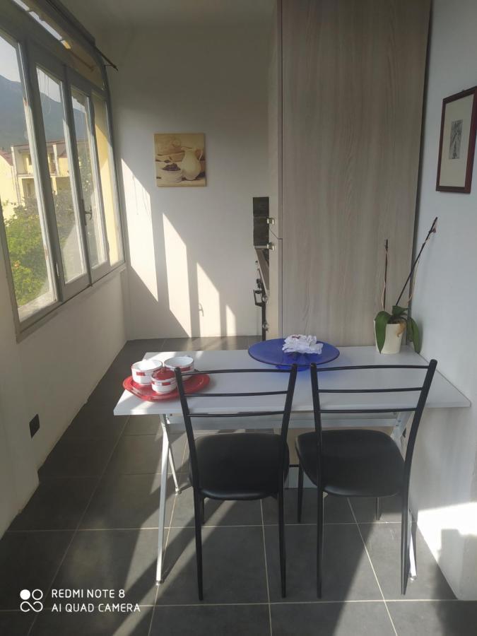Appartamento Il Nespolo Omegna Kültér fotó